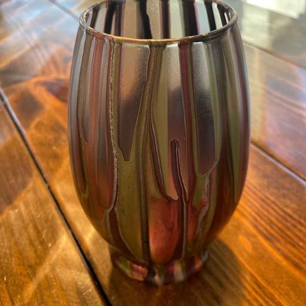Handmade acrylic pour vase NEW - Picture 2 of 5